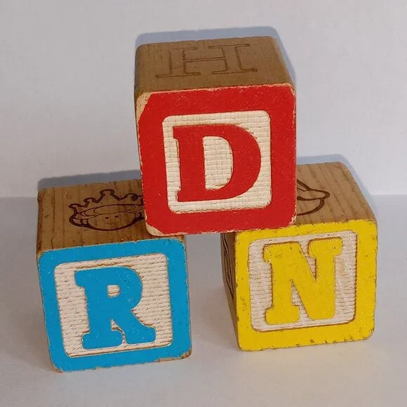 ๐ฏ 10 for $12 / Vintage Toy Wooden Blocks - Picture 4 of 7
